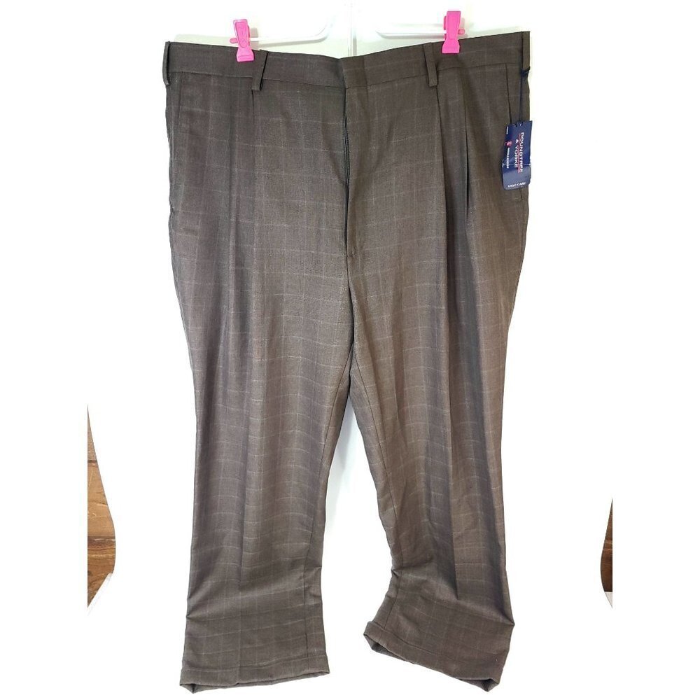 NWT Roundtree & York Brown Pleated Slacks Men's Size 42x32